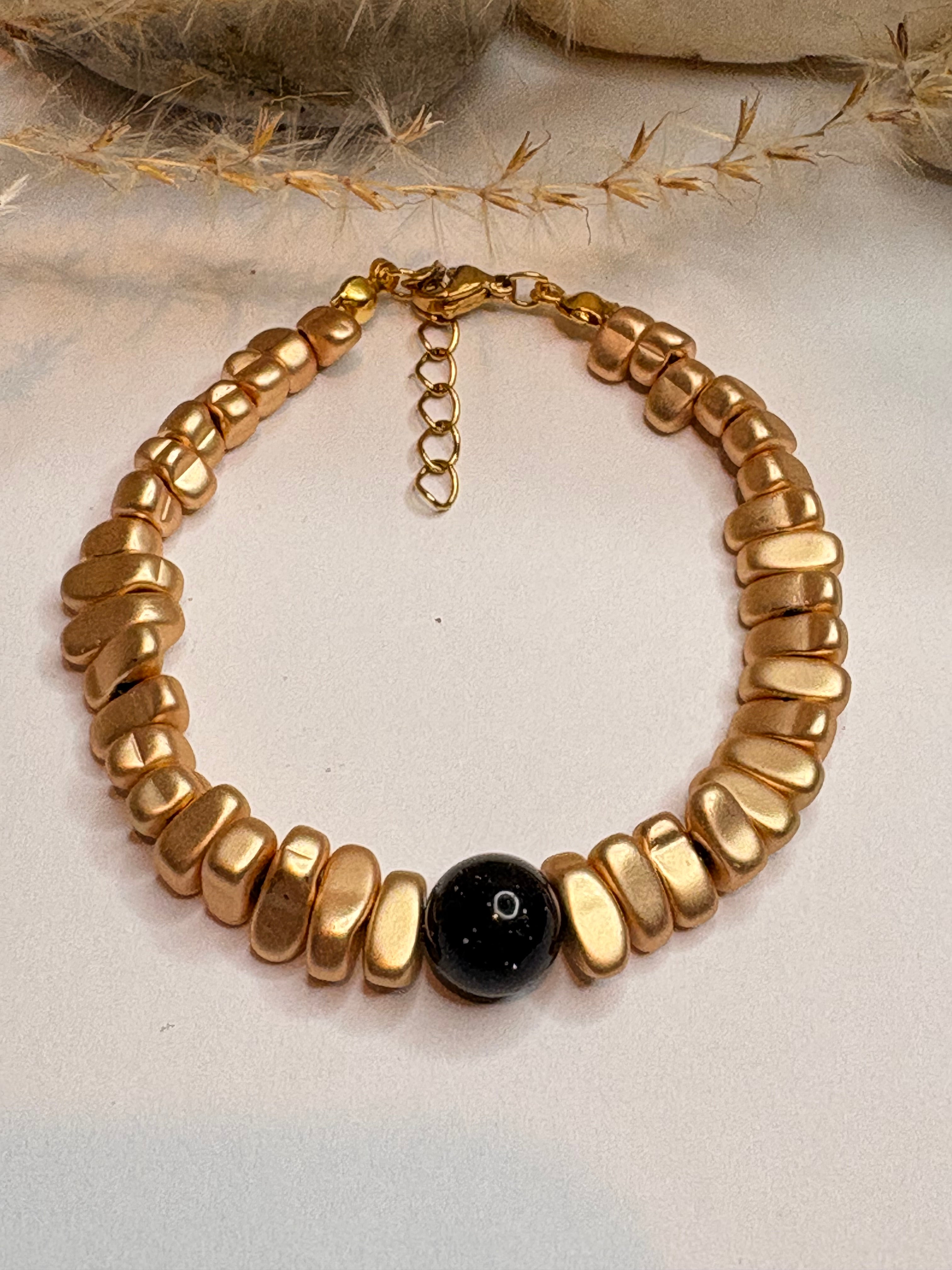 Bransoletka - hematyt i noc Kairu