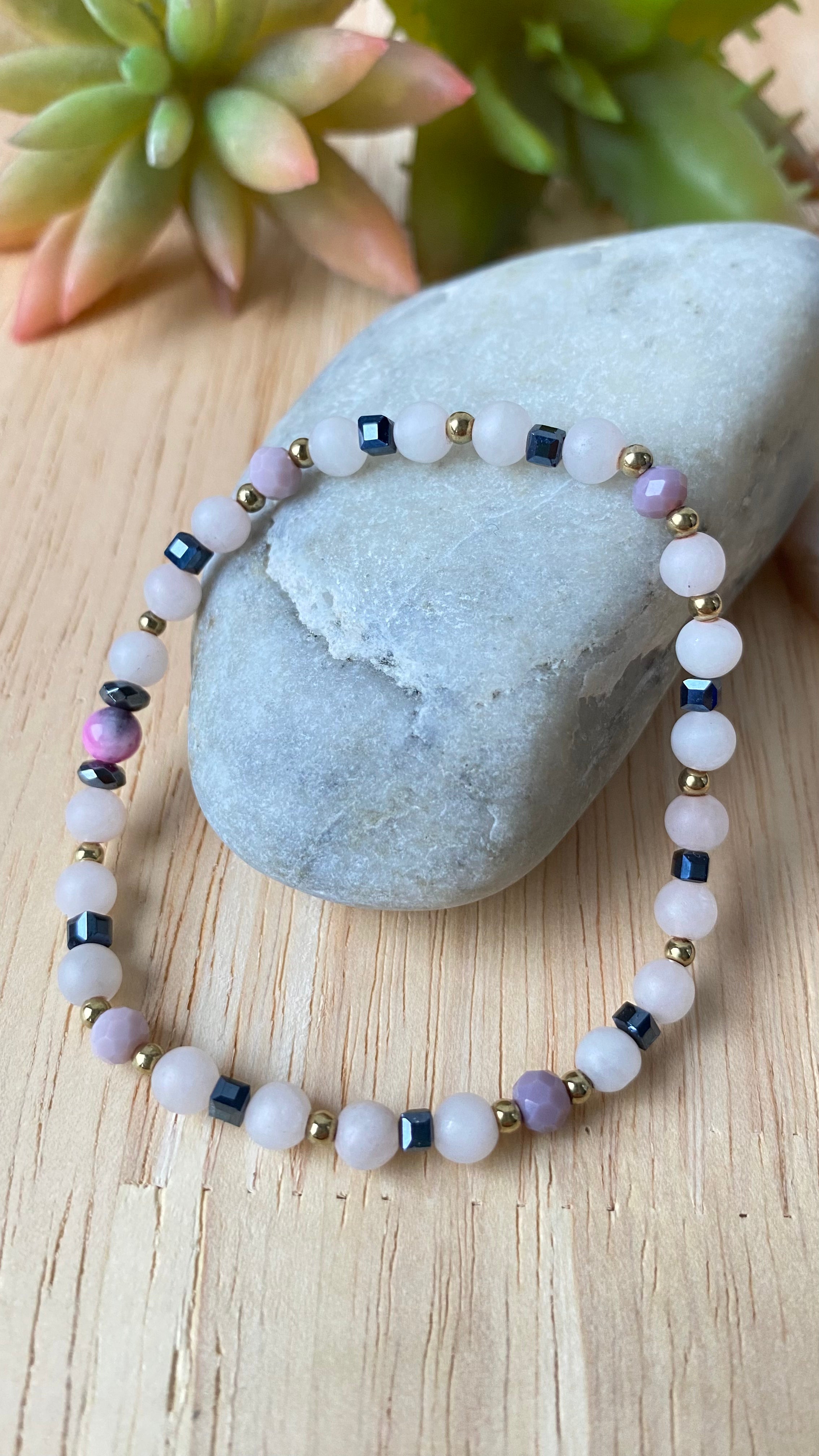 Bransoletka z kwarcu różowego