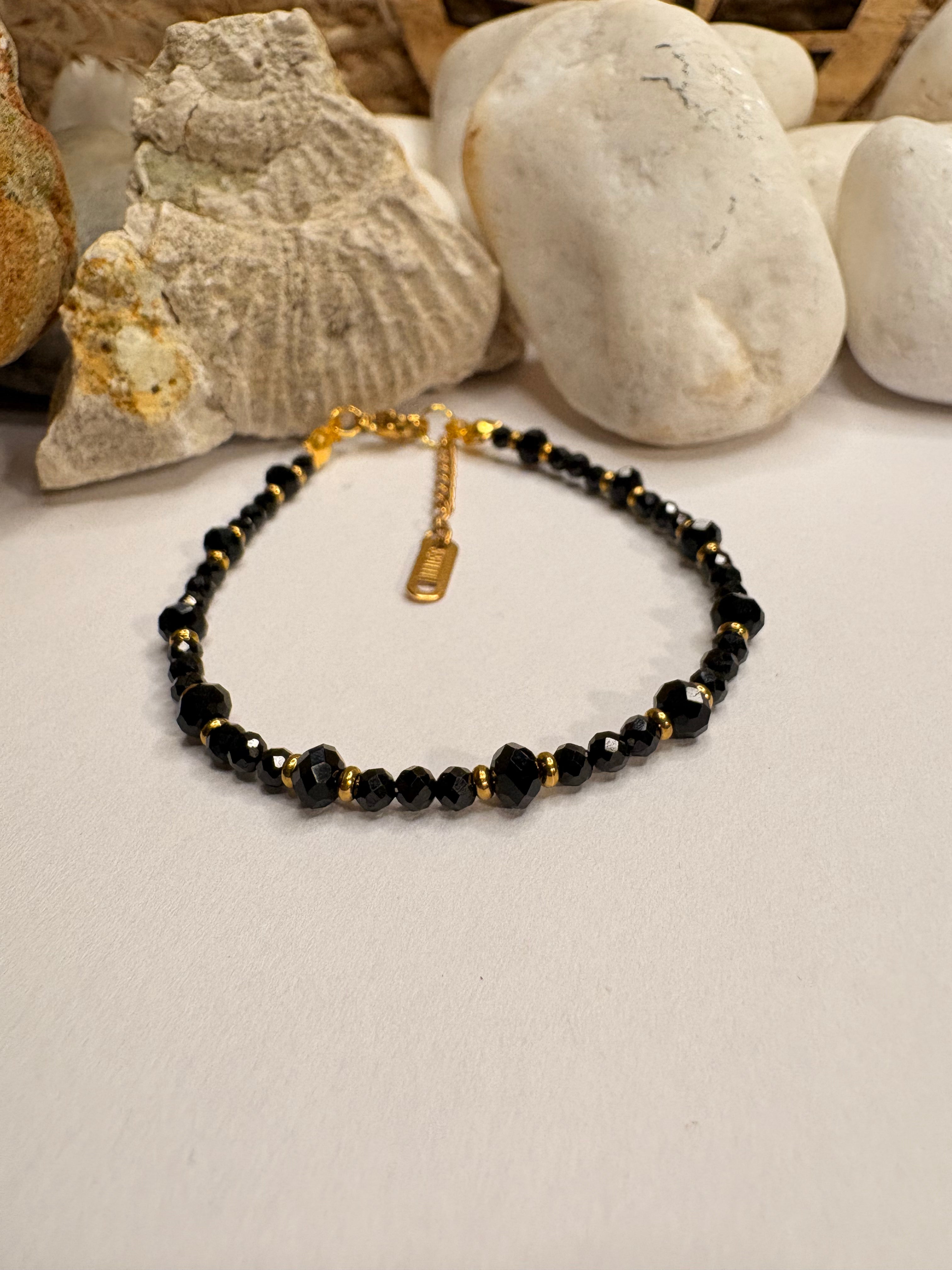 Bransoletka ochronna - czarny turmalin