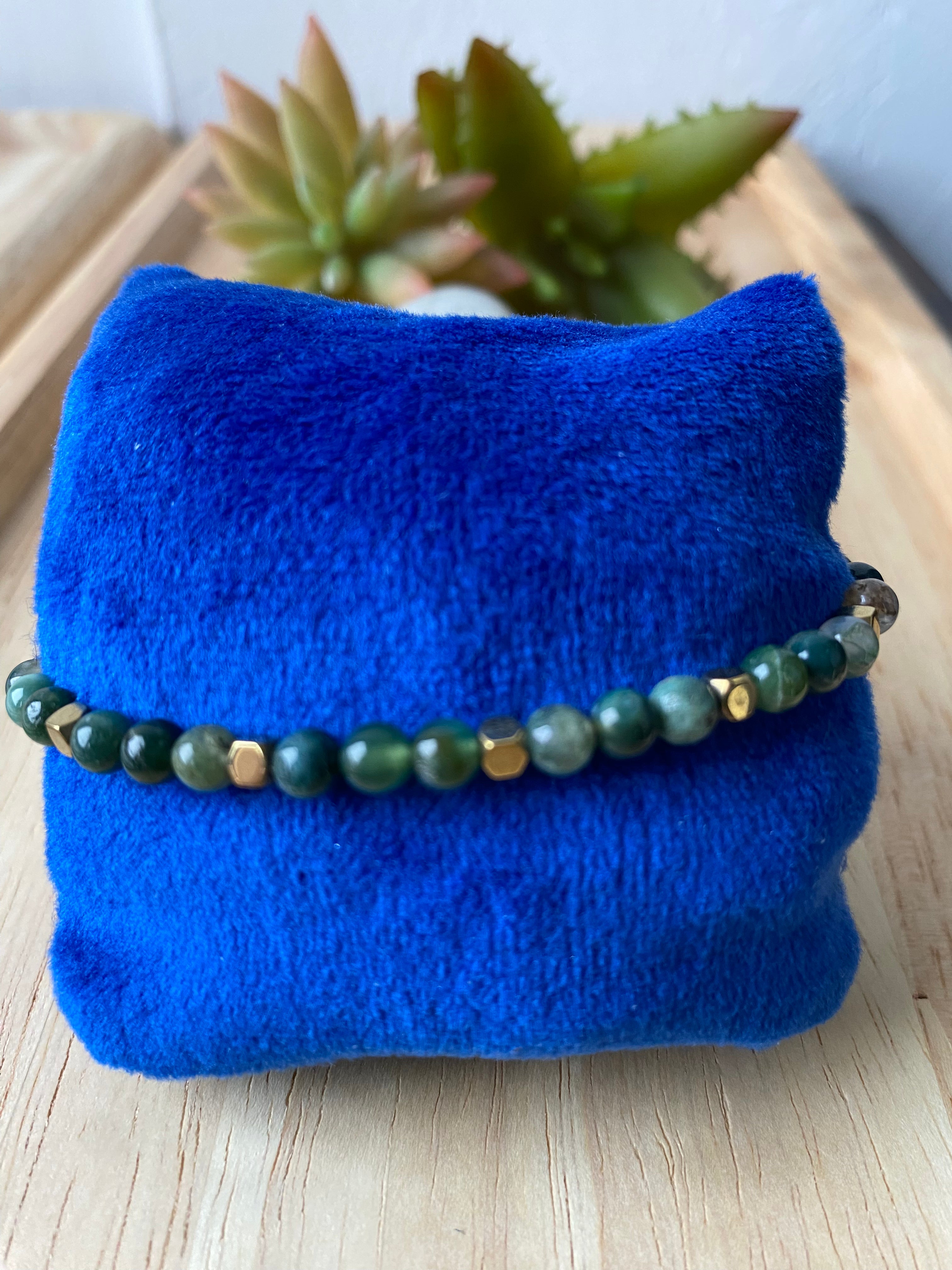 Bransoletka z zielonego agatu