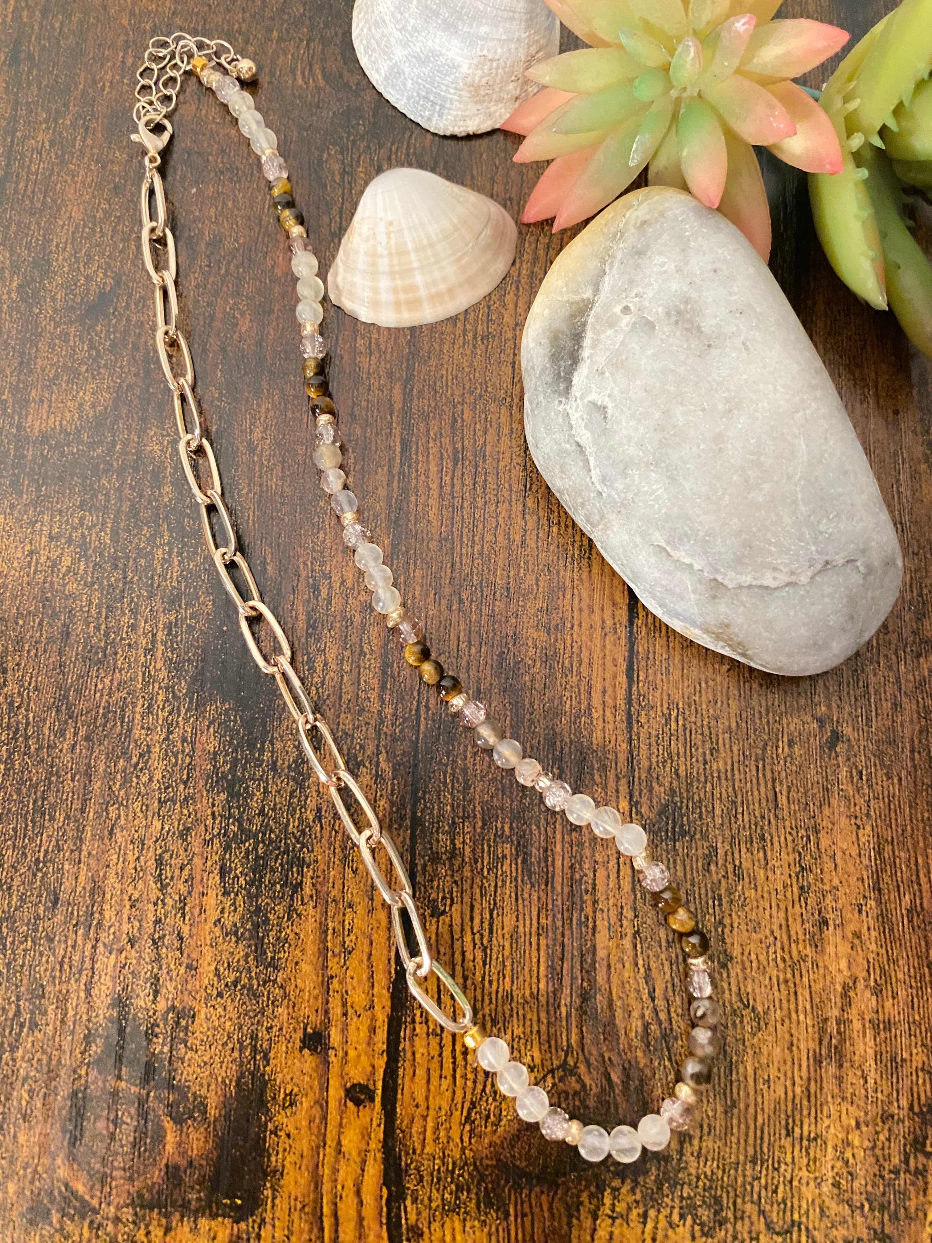 Naszyjnik z agatów i tygrysiego oka